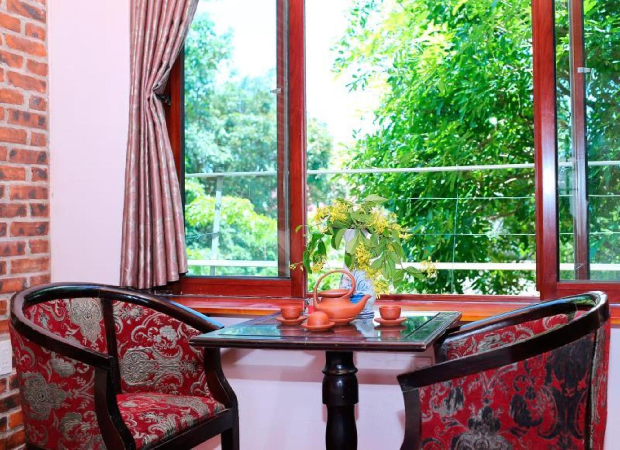 נין בין Ho Nui Dinh Hotel מראה חיצוני תמונה